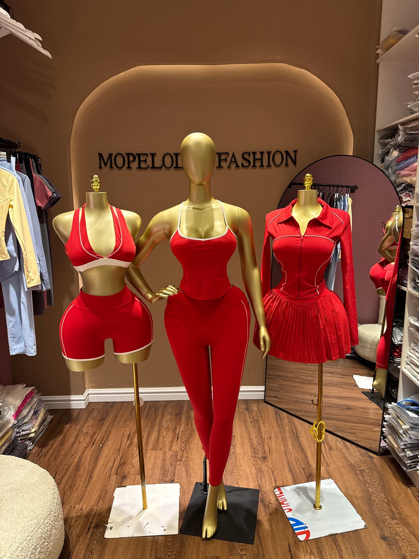 RED LUXE 6 PIECES SET